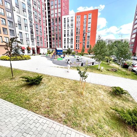 Osapart Beautiful Apartment In A Complex Semycvit Lviv Exterior foto